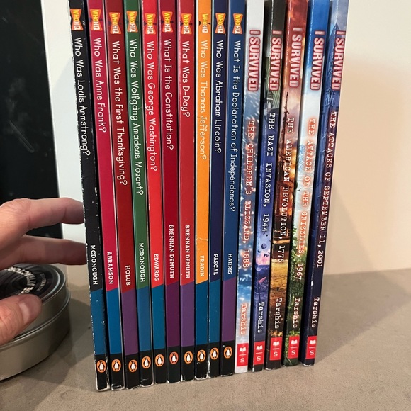 Scholastic Other - ⭐️ 16 BOOKs 📚 + Free Gift ⭐️